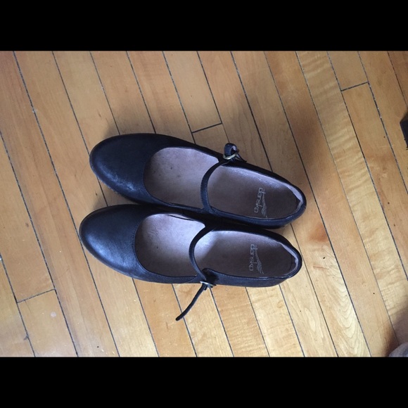 dansko loralie saddle
